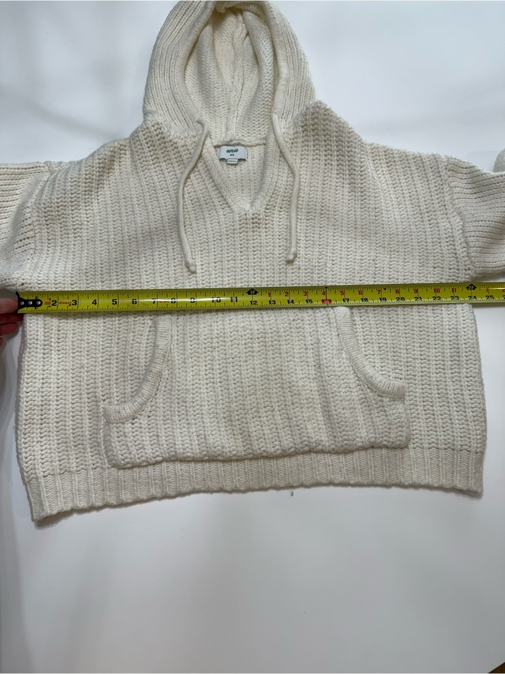 aerie Cropped V-Neck Hoodie Sweater in Cream Size Medium - Picture 3 of 8